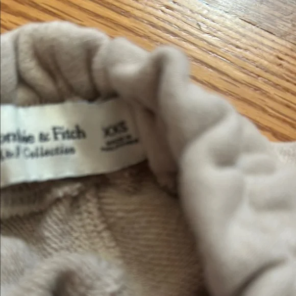 Abercrombie Beige Jogger Sweatpants - Picture 3 of 5